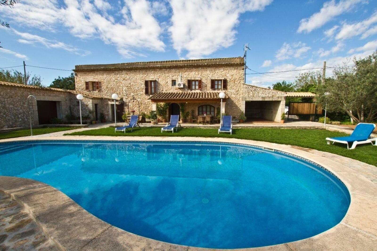 Rustikale, Klimatisierte Mit Pool Ferienhaus